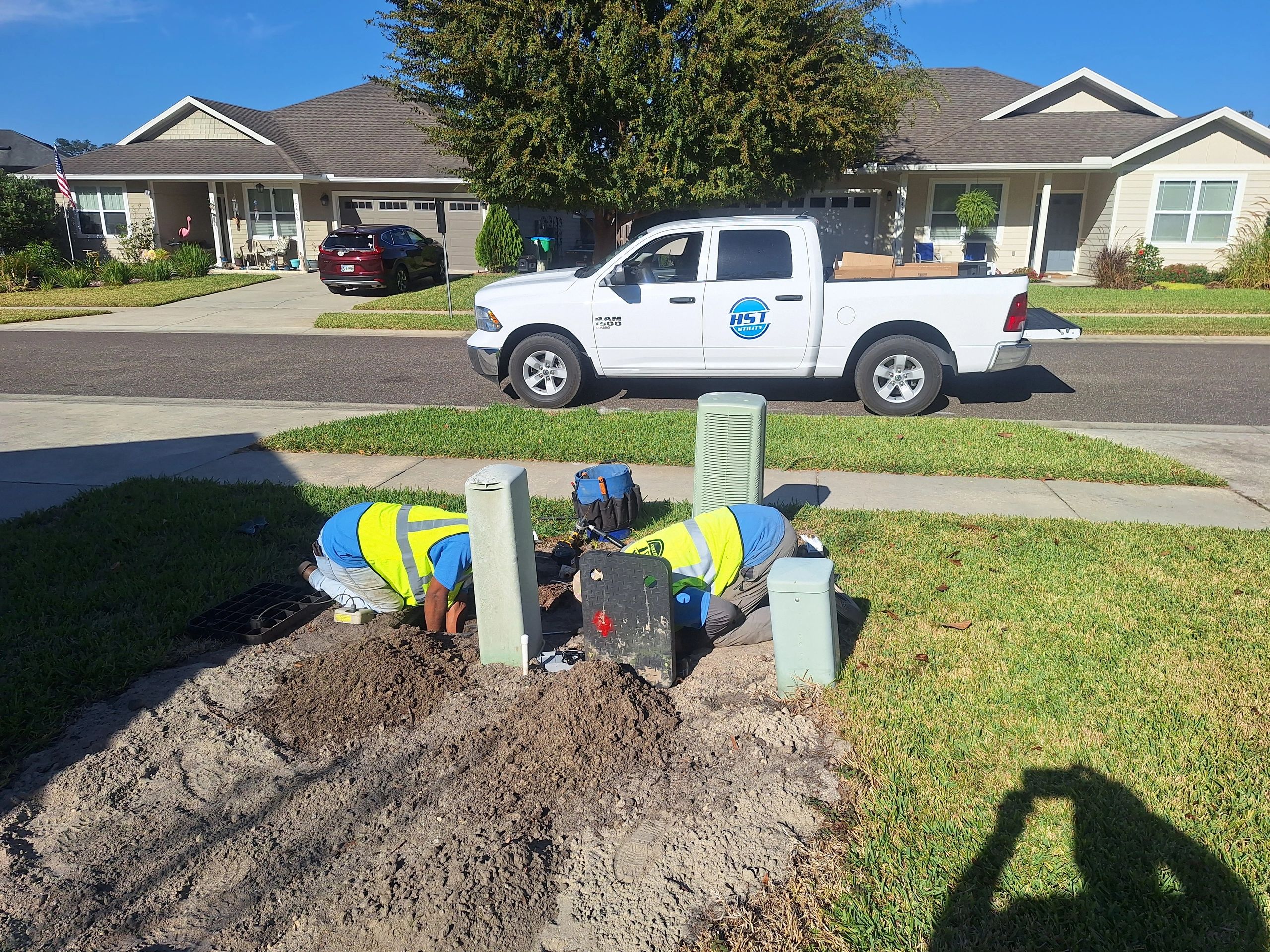 HST Utility crew in the field